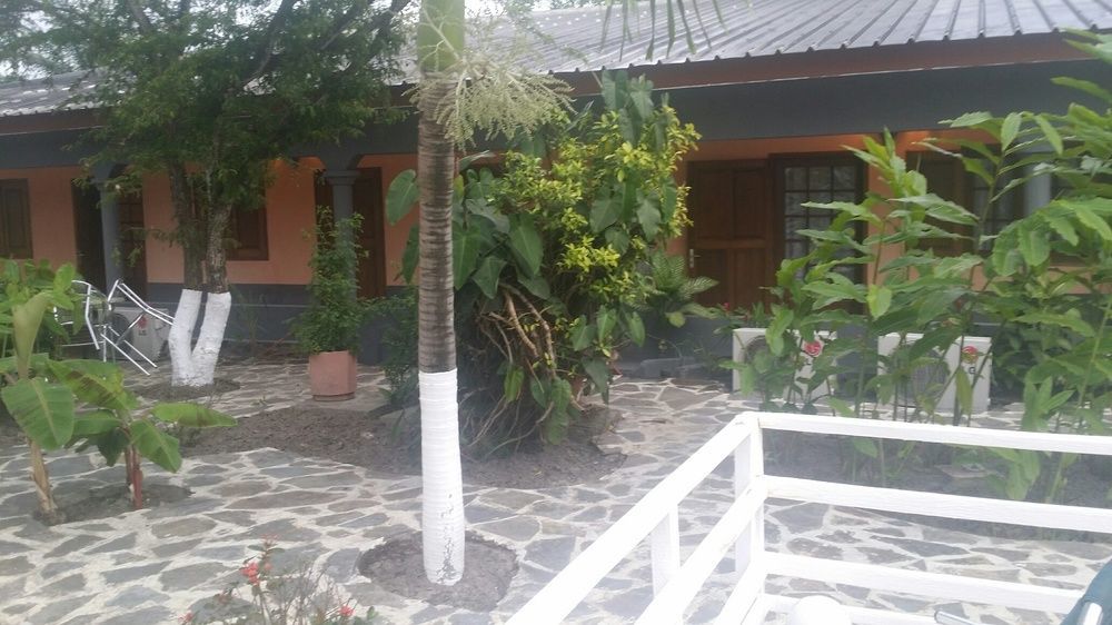 Residence Saint-Jacques Centre Ville Πουάντ-Νουάρ Εξωτερικό φωτογραφία